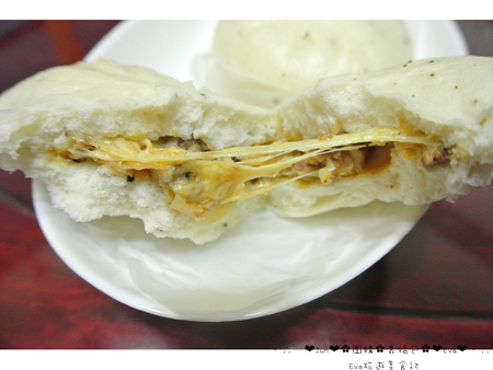 犒吆包:【食記-團購】oO。高雄 旗津渡船頭 犒吆包 高雄包子饅頭團購 有看過把麻婆豆腐和起士牛肉包進包子裡嘛?!沒有就遜了~。o○。