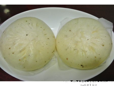 犒吆包:【食記-團購】oO。高雄 旗津渡船頭 犒吆包 高雄包子饅頭團購 有看過把麻婆豆腐和起士牛肉包進包子裡嘛?!沒有就遜了~。o○。