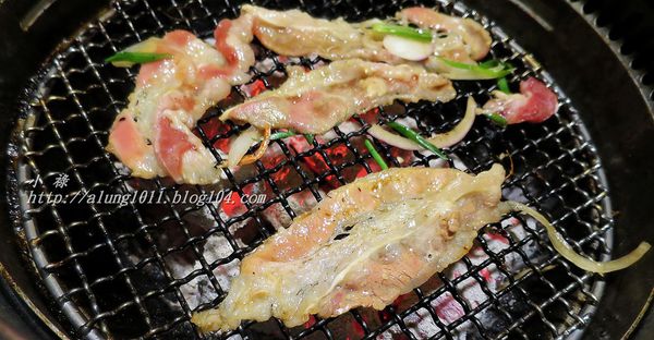 七輪燒肉本舖(巨蛋店)：融合日韓料理風格     ..七輪燒肉本舖(巨蛋店)