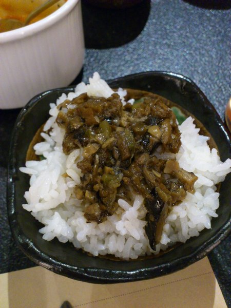 東風新意蔬食餐廳：[高雄][美食]東風新意蔬食餐廳~有機樂活餐廳精選