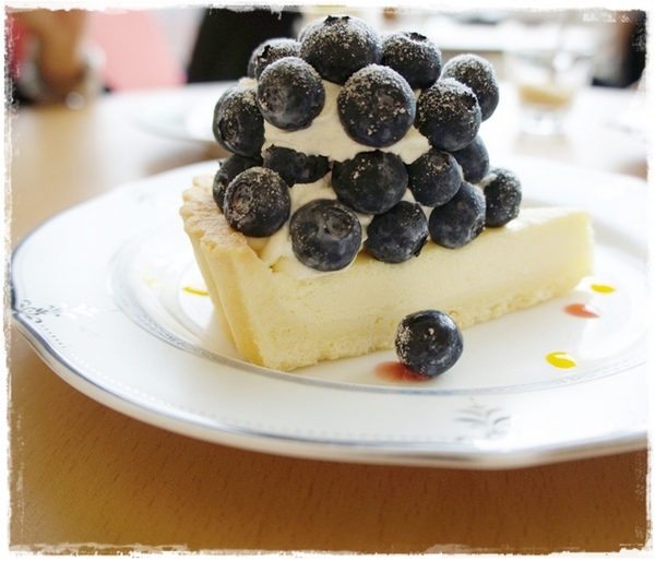 Arrow Tree 亞羅珠麗(阪急店):【台北◍•ᴗ•◍信義】捷運市政府站✯統一阪急美食・ARROW TREE台灣亞羅珠麗下午茶食記|來自日本兵庫縣奢華的水果甜點