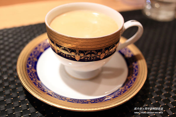 Tokyo curry 東京咖哩:『食記』台北市.大安區.東區.明曜百貨.東京咖哩 Tokyo Curry(心中第一名)