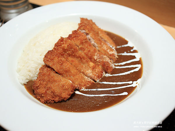 Tokyo curry 東京咖哩:『食記』台北市.大安區.東區.明曜百貨.東京咖哩 Tokyo Curry(心中第一名)