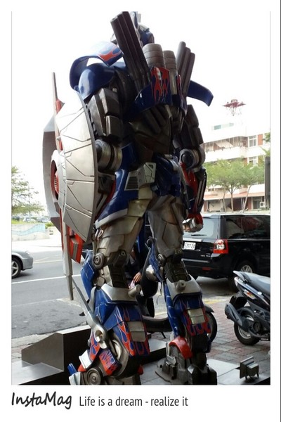 三塊厝肉圓嫂：【高雄美食]】變形金剛柯博文~三塊厝肉圓嫂