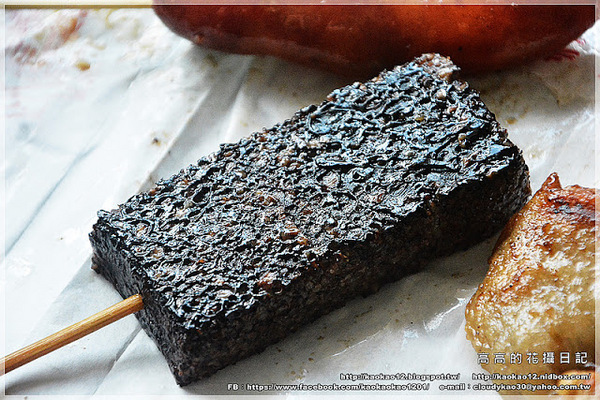 廖家黑輪：【高雄】三民區。《三民市場》廖家黑輪