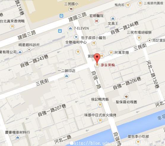 廖家黑輪:【美食特搜。高雄三民區】廖家黑輪。累積50幾年的烤功 手工黑輪片超厚超紮實