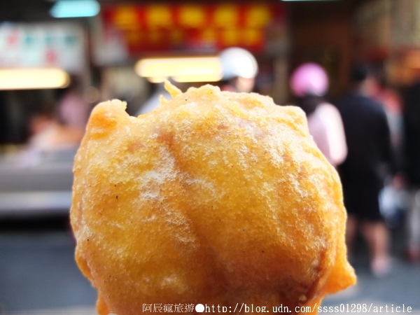 三民街老店燒馬蛋：【美食特搜。高雄三民區】三民街老店燒馬蛋。咀嚼口勁回味無窮 十塊錢銅板價美食