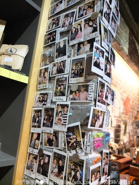 APEULS COFFEE 雅裴詩咖啡：【美食特搜。高雄新興區】雅裴詩咖啡。藏身地底的咖啡館 濃郁咖啡香味徜徉捷運站內