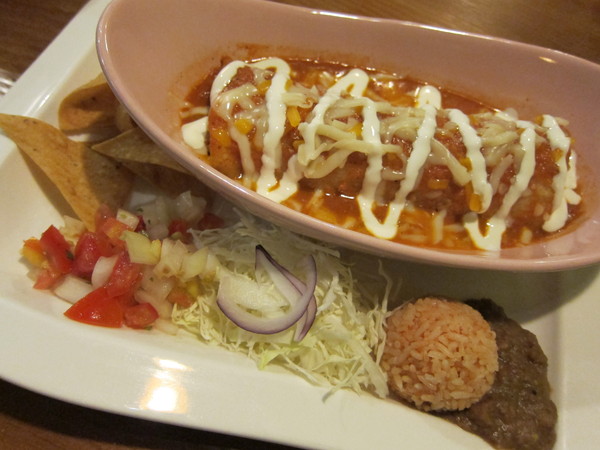 Panchos 帕喬斯墨西哥廚房:高雄。帕喬斯墨西哥廚房。好豐盛好滿足