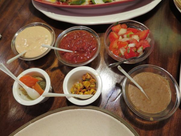 Panchos 帕喬斯墨西哥廚房：歡欣相聚健康美食~ .. 帕喬斯墨西哥廚房