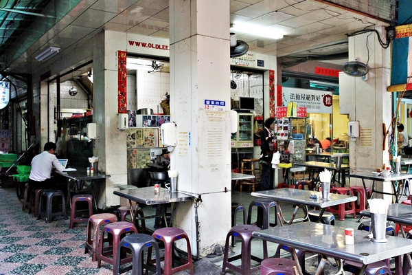 老李排骨酥湯:【高雄】想狂吃一斤排骨酥.老李排骨酥湯.桑尼瘦不了