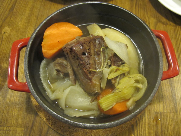 哈古小館 au petit cochon:民生社區低調小店,哈古小館au petit cochon法式鄉村料理新奇道地。