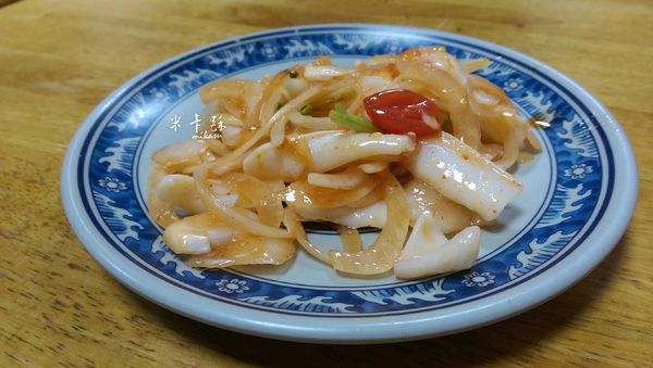 泰國料理現炒小吃店:【高雄/食﹡新興】巷弄隱藏版平價美食.新興市場泰美味.泰國料理現炒小吃店