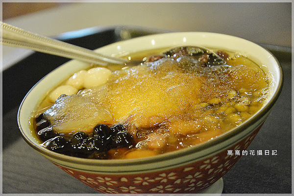 草地人傳統豆花(大東店)：【高雄】鳳山區。草地人傳統豆花 大東店