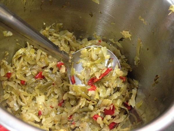 大牛牛肉麵:<小吃>大牛牛肉麵-紅燒湯頭大碗滿意~撐破肚皮也要吃