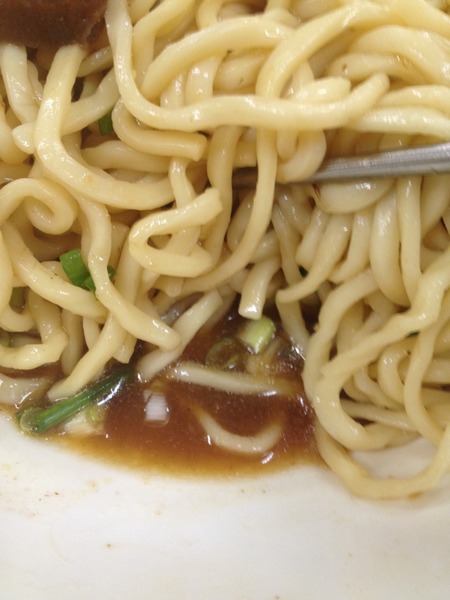 大牛牛肉麵:<小吃>大牛牛肉麵-紅燒湯頭大碗滿意~撐破肚皮也要吃