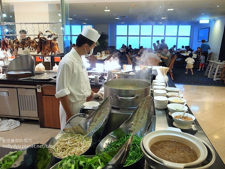 Buffet09.JPG