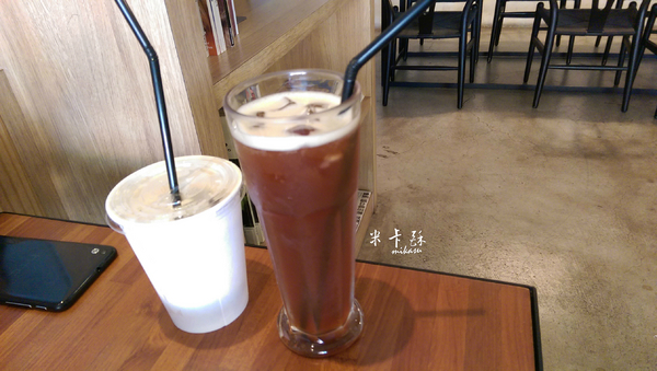 BALLADE咖啡敘事曲:【高雄/食﹡苓雅】初訪咖啡廳的美味正餐.咖啡敘事曲Ballade