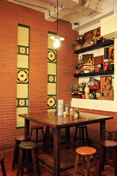 郭家肉粽:【高雄】佬佬也愛的寧采臣豬腳湯.郭家肉粽.桑尼瘦不了