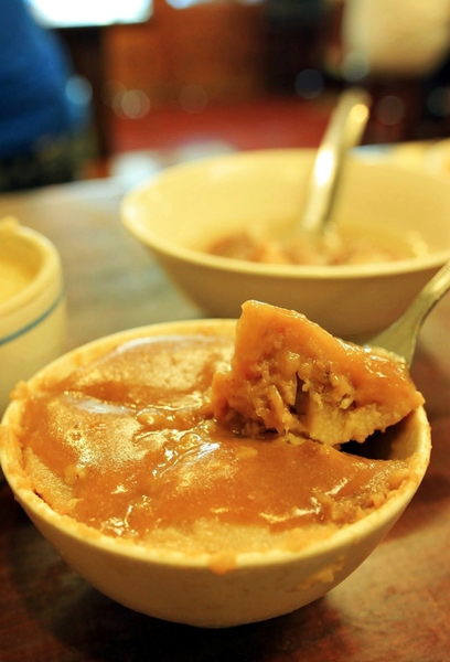 郭家肉粽:【高雄】佬佬也愛的寧采臣豬腳湯.郭家肉粽.桑尼瘦不了