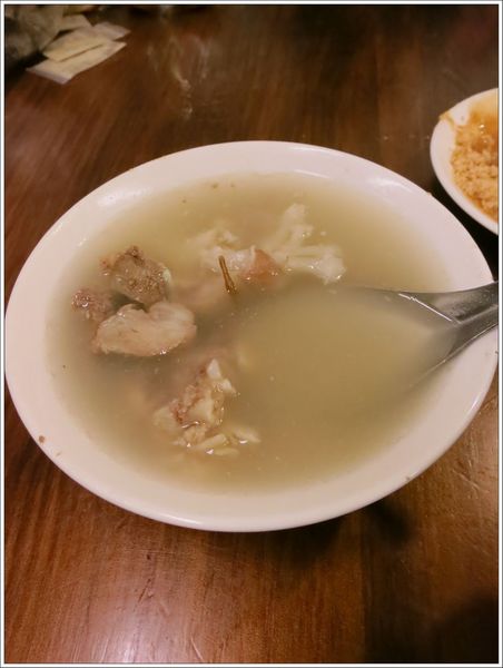 高雄-美食小吃-郭家肉粽、碗粿-豬腳湯