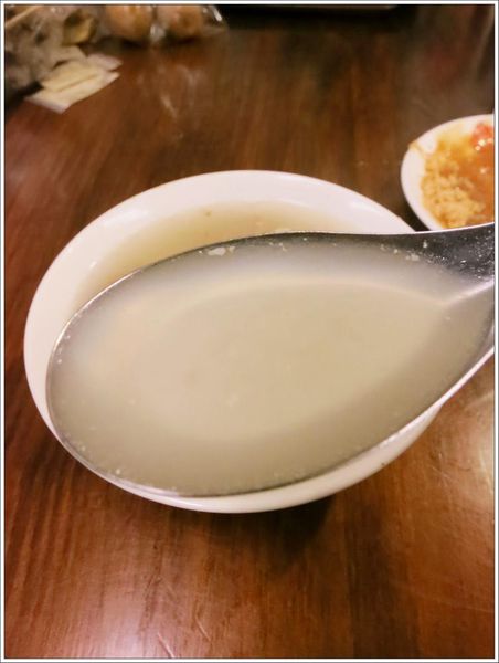 高雄-美食小吃-郭家肉粽、碗粿-豬腳湯