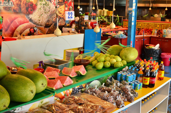 旗津萬三小吃部：『高雄||旗津』南台灣熱情海產-萬三小吃部