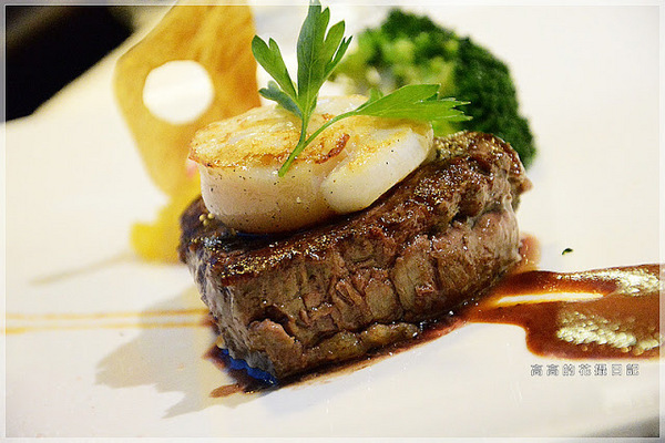 新國際西餐廳:【高雄】前金區。新國際西餐廳