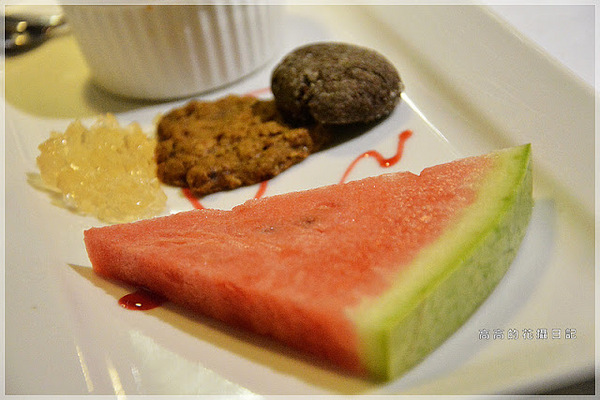 新國際西餐廳:【高雄】前金區。新國際西餐廳