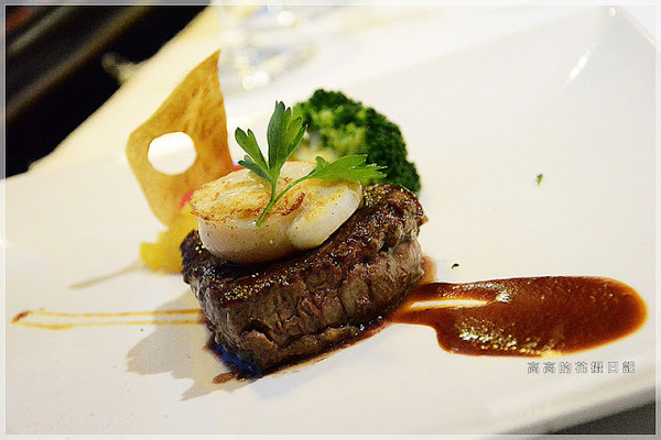 新國際西餐廳:【高雄】前金區。新國際西餐廳