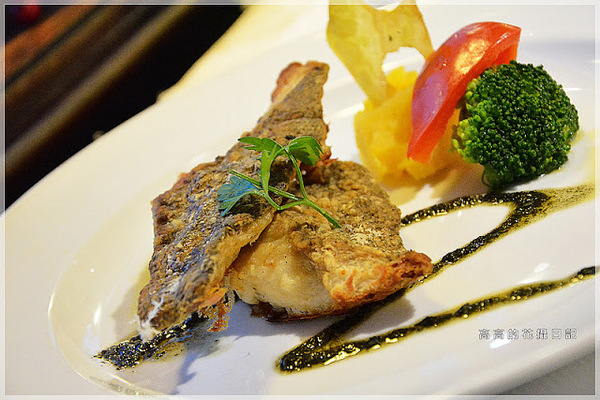 新國際西餐廳:【高雄】前金區。新國際西餐廳