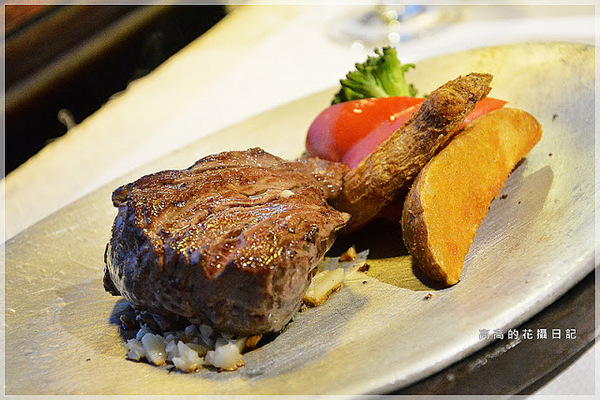 新國際西餐廳:【高雄】前金區。新國際西餐廳