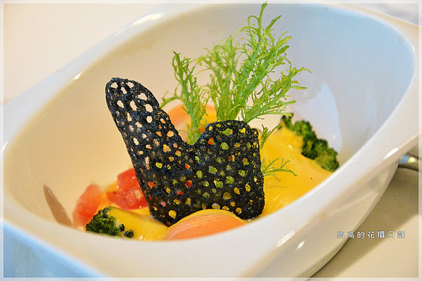 新國際西餐廳:【高雄】前金區。新國際西餐廳