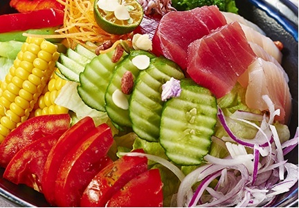 河邊海鮮餐廳(市中店)：河邊海鮮餐廳-前金區市中一路276號