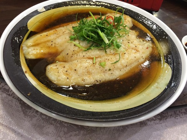 河邊海鮮餐廳(市中店):河邊海鮮餐廳-前金區市中一路276號