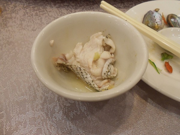 河邊海鮮餐廳(市中店):河邊海鮮餐廳-前金區市中一路276號