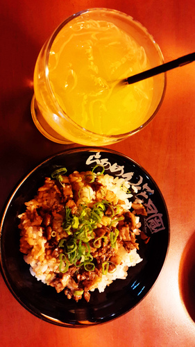 らあめん花月嵐拉麵(信義威秀店)：【羽諾食記】花月嵐