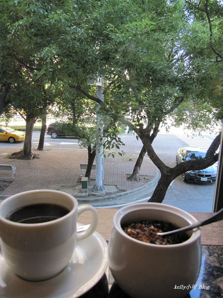 高雄二元咖啡 (10).JPG