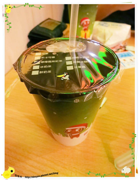 高雄-不像速食店的速食店-丹丹漢堡-紅茶