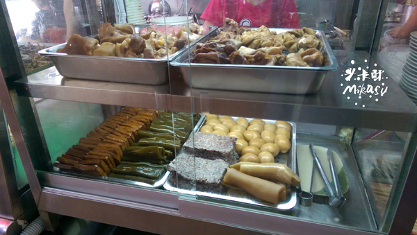 王記牛肉麵:【高雄/食﹡前鎮】瑞隆路美食特輯..王記牛肉麵