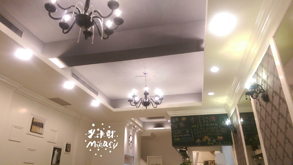 鬆餅先生(三多店):【高雄/食﹡前鎮】素食館新出發.墨西哥捲餅超對味.鬆餅先生