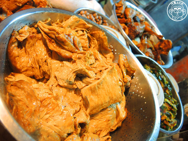 北平龍門客棧餃子館：呷飽祙【台北中正･龍門客棧餃子館】晚上才營業的餃子店