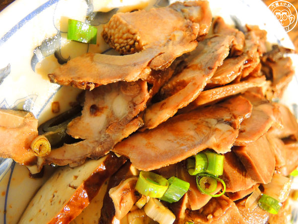 北平龍門客棧餃子館：呷飽祙【台北中正･龍門客棧餃子館】晚上才營業的餃子店