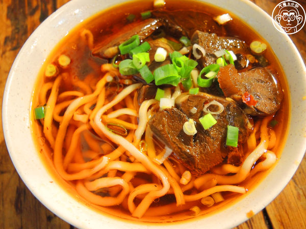 北平龍門客棧餃子館：呷飽祙【台北中正･龍門客棧餃子館】晚上才營業的餃子店