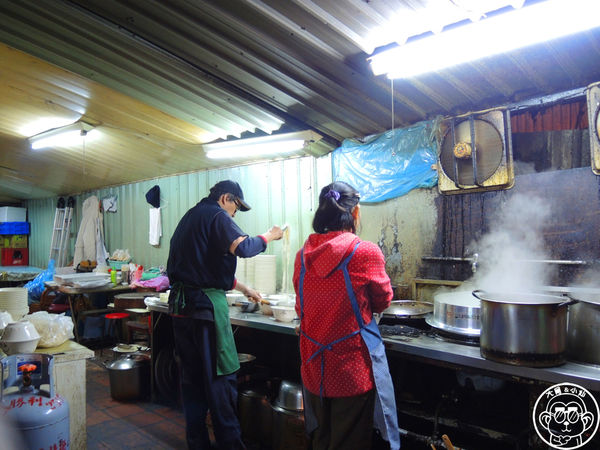 北平龍門客棧餃子館：呷飽祙【台北中正･龍門客棧餃子館】晚上才營業的餃子店