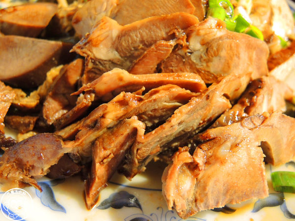 北平龍門客棧餃子館：呷飽祙【台北中正･龍門客棧餃子館】晚上才營業的餃子店