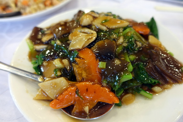 北平上園樓(山西餐廳)：(胖樺食記)老字號台菜「北平上園樓」，中正區近捷運善導寺站美食推薦