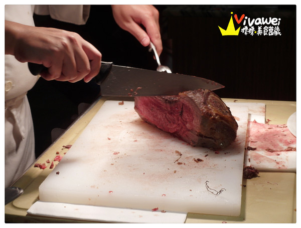 欣葉日本料理(館前店):台北中正區|近台北車站晚餐時段各式料理吃到飽『欣葉日本料理』 生魚片 牛排 烤魚下巴 螃蟹 國民旅遊卡 推薦 好吃 餐廳 聚餐