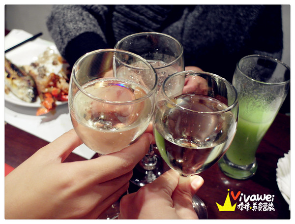 欣葉日本料理(館前店):台北中正區|近台北車站晚餐時段各式料理吃到飽『欣葉日本料理』 生魚片 牛排 烤魚下巴 螃蟹 國民旅遊卡 推薦 好吃 餐廳 聚餐