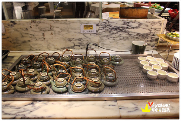 欣葉日本料理(館前店):台北中正區|近台北車站晚餐時段各式料理吃到飽『欣葉日本料理』 生魚片 牛排 烤魚下巴 螃蟹 國民旅遊卡 推薦 好吃 餐廳 聚餐